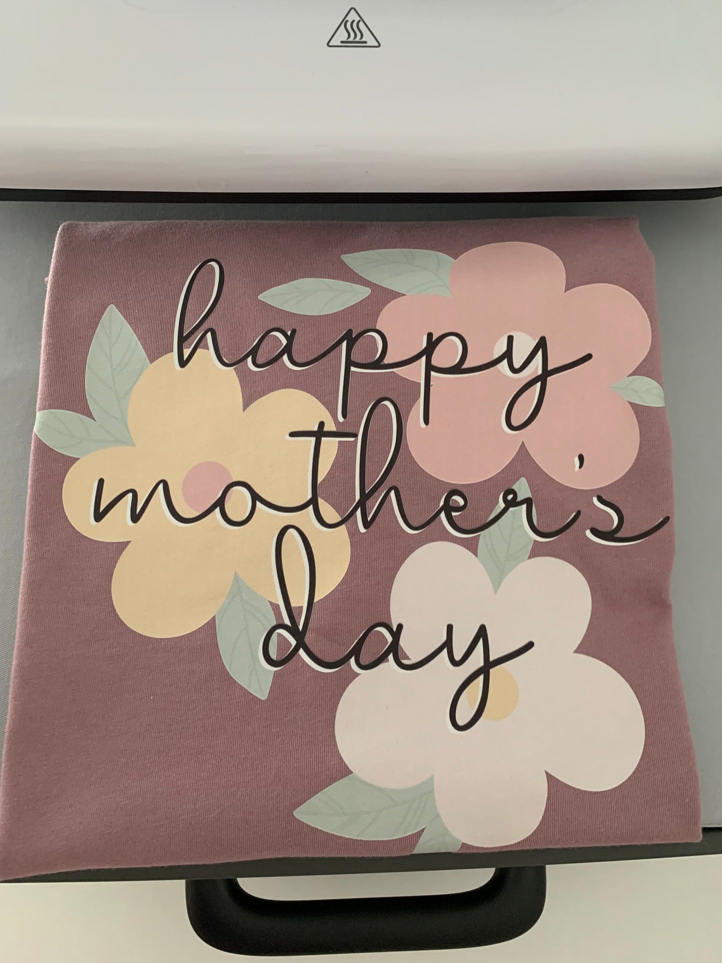 Happy Mother's Day Flowers Relaxed Short Sleeve Jersey Tee